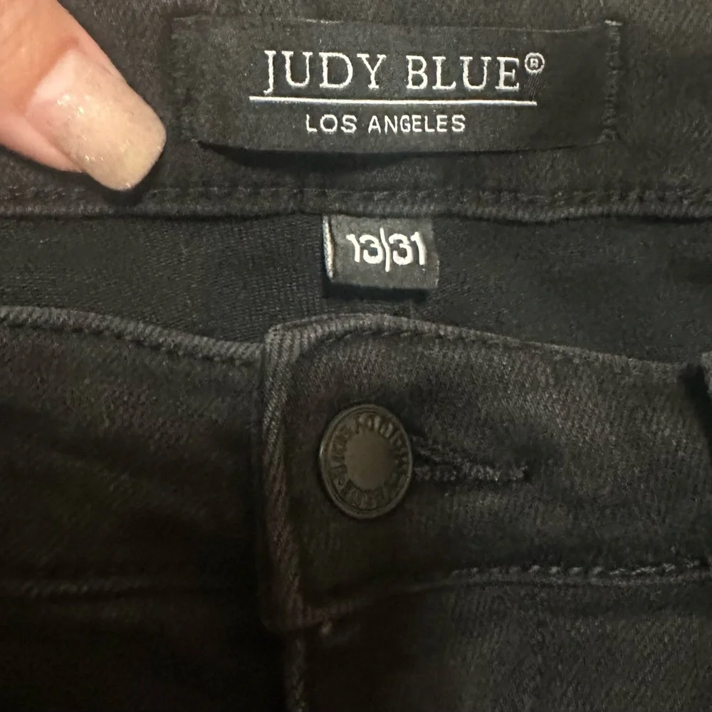 Women’s Judy Blue Flare Jeans Black Distressed Ripped Stretch‎ Goth Size 13/31.